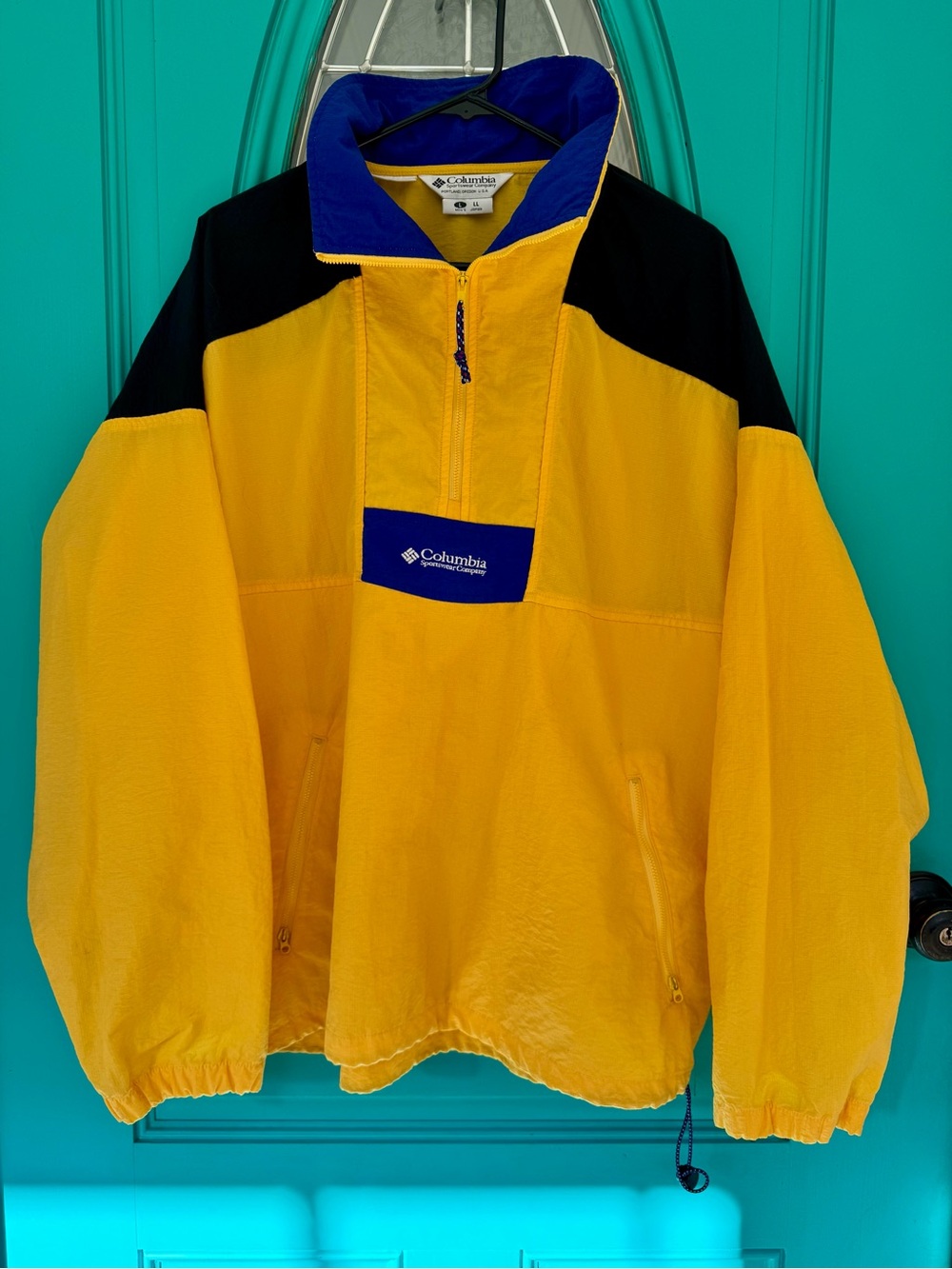Vintage Columbia Men's Yellow and Black Anorak Pullover Jacket